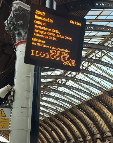how to use the train - info board