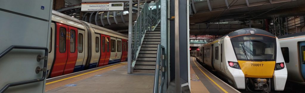 changing trains at farringdon