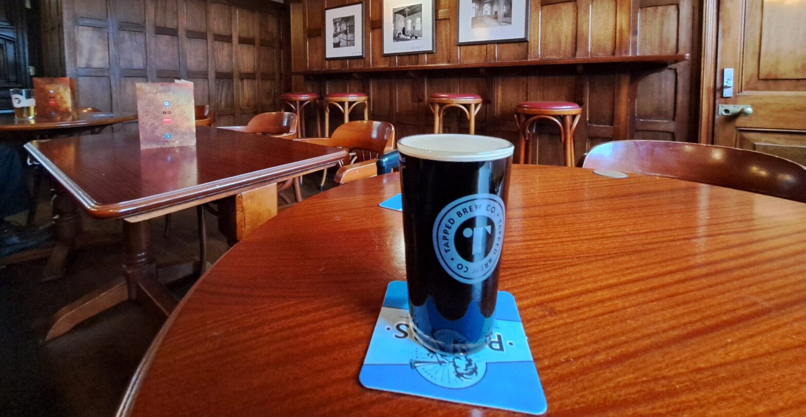 Sheffield station pub