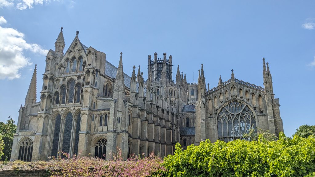 ely cathedral, readhable on cheap days out by train